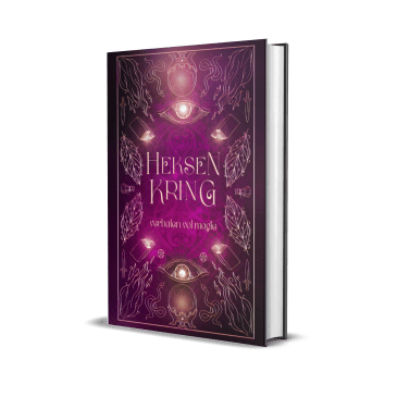 3D weergave van de hardcover-editie van 'Heksenkring'. De kaft is paars met in het midden groot de titel en langs de randen heksige illustraties